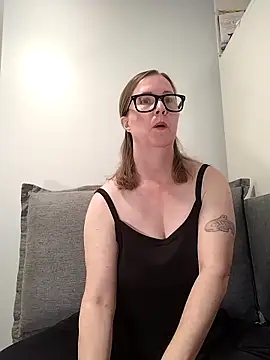 SweetandNaughty1 online show from 31, 10, 2025