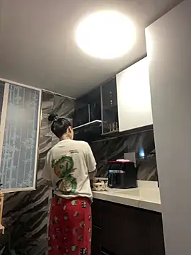 EmmyEvans1 online show from 23, 9, 2025