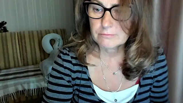 lauraoven online show from 1, 10, 2025