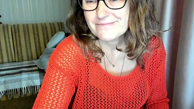 lauraoven online show from 31, 10, 2025