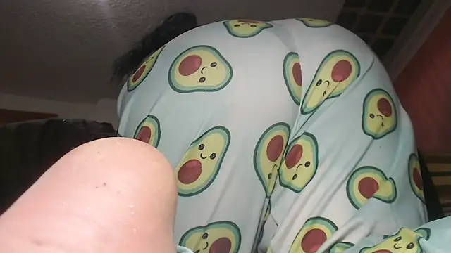 Snapshot of prettyangelsquirt chatting on 3, 1, 2025 prettyangelsquirt online show from 3, 1, 2025