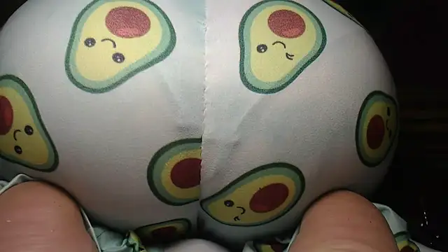 Snapshot of prettyangelsquirt chatting on 3, 1, 2025 prettyangelsquirt online show from 3, 1, 2025