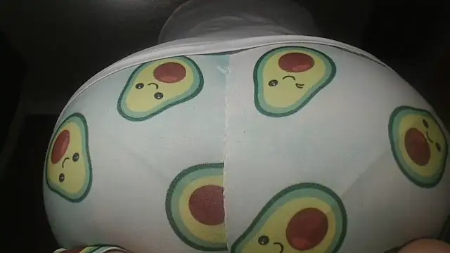 Snapshot of prettyangelsquirt chatting on 5, 1, 2025 prettyangelsquirt online show from 5, 1, 2025