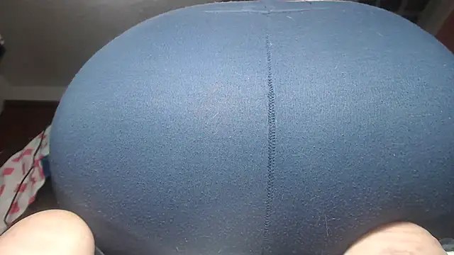 Snapshot of prettyangelsquirt chatting on 10, 1, 2025 prettyangelsquirt online show from 10, 1, 2025