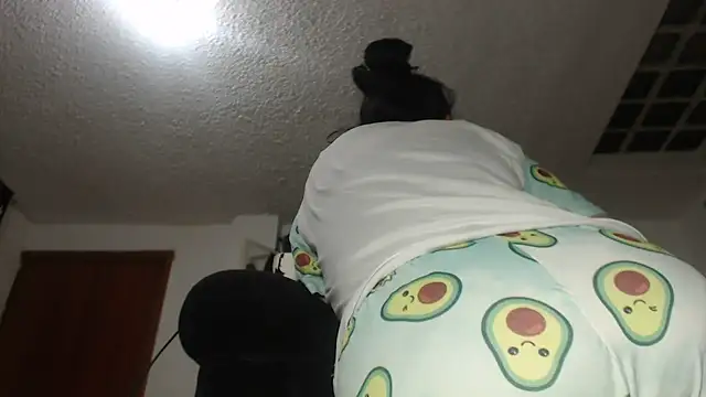 Snapshot of prettyangelsquirt chatting on 22, 2, 2025 prettyangelsquirt online show from 22, 2, 2025