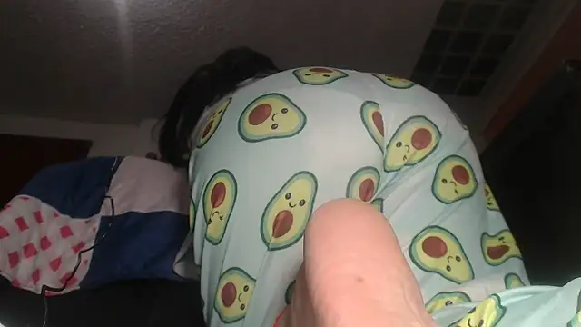 Snapshot of prettyangelsquirt chatting on 12, 3, 2025 prettyangelsquirt online show from 12, 3, 2025