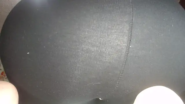 Snapshot of prettyangelsquirt chatting on 30, 10, 2025 prettyangelsquirt online show from 30, 10, 2025