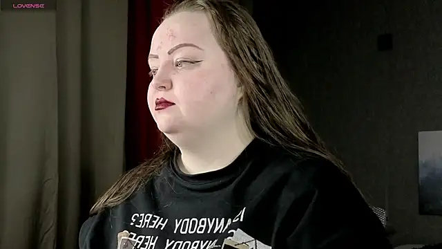 Snapshot of EMMA__CONNOR chatting on 29, 11, 2025 EMMA CONNOR online show from 29, 11, 2025