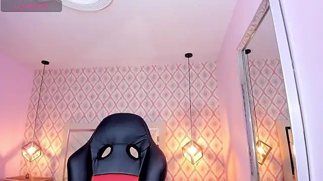clarisKlein online show from 7, 7, 2026
