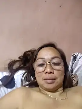 asianwet4u online show from 2, 7, 2026