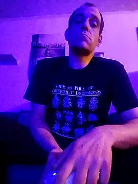 Snapshot of Codymc89 chatting on 18, 12, 2025 Codymc89 online show from 18, 12, 2025