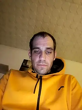 Snapshot of Codymc89 chatting on 22, 12, 2025 Codymc89 online show from 22, 12, 2025