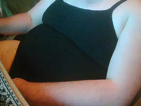 szadamo online show from 7, 4, 2026