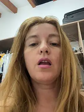 Snapshot of moniquerainx chatting on 27, 12, 2024 moniquerainx online show from 27, 12, 2024