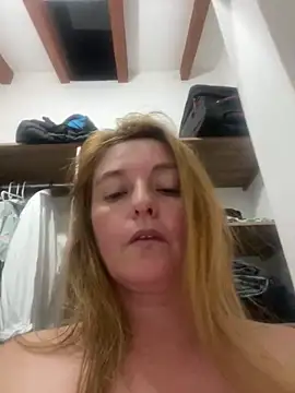 Snapshot of moniquerainx chatting on 10, 2, 2025 moniquerainx online show from 10, 2, 2025