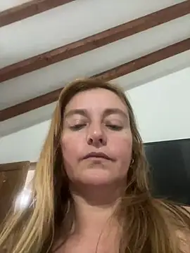 Snapshot of moniquerainx chatting on 24, 2, 2025 moniquerainx online show from 24, 2, 2025