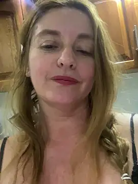 Snapshot of moniquerainx chatting on 22, 3, 2025 moniquerainx online show from 22, 3, 2025