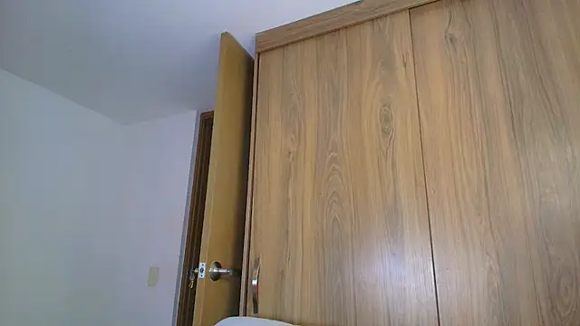 Snapshot of SARA_TS_FOX chatting on 9, 7, 2026 SARA TS FOX online show from 9, 7, 2026