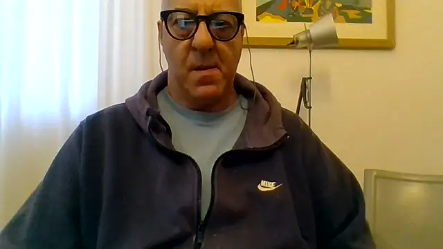 Snapshot of ANONIMO7735 chatting on 18, 5, 2026 ANONIMO7735 online show from 18, 5, 2026
