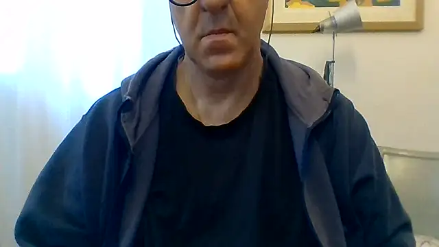 Snapshot of ANONIMO7735 chatting on 26, 5, 2026 ANONIMO7735 online show from 26, 5, 2026