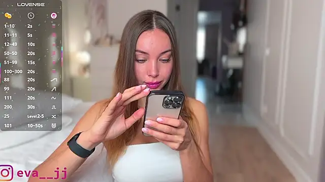 Eva JJ online show from 6, 11, 2025