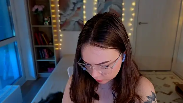 Snapshot of MilenaSaint chatting on 25, 6, 2026 MilenaSaint online show from 25, 6, 2026