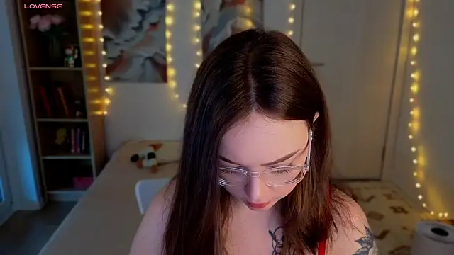 Snapshot of MilenaSaint chatting on 15, 7, 2026 MilenaSaint online show from 15, 7, 2026