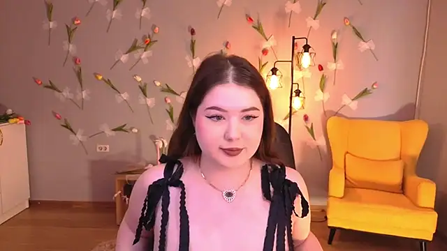 Snapshot of NicoleFoxery chatting on 25, 6, 2026 NicoleFoxery online show from 25, 6, 2026