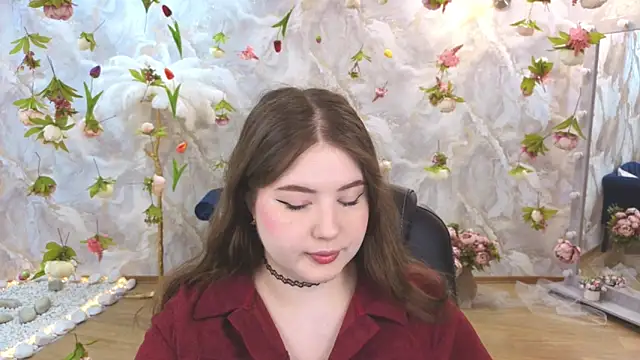 Snapshot of NicoleFoxery chatting on 7, 7, 2026 NicoleFoxery online show from 7, 7, 2026