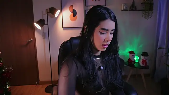 Isabella dior online show from 5, 12, 2025