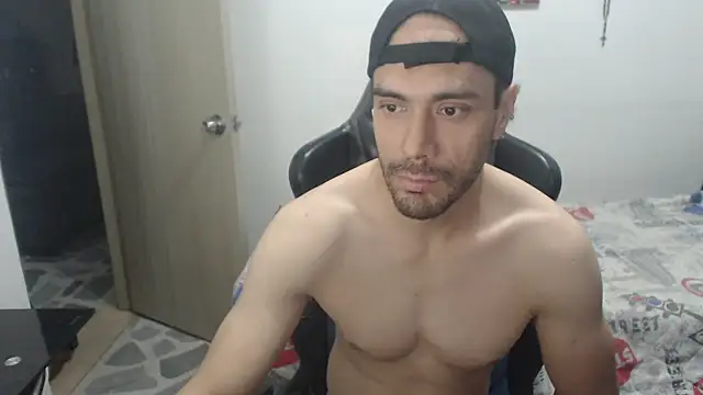 samuelgarcia  online show from 25, 6, 2026