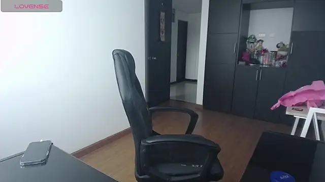 michell fun23 online show from 29, 9, 2025