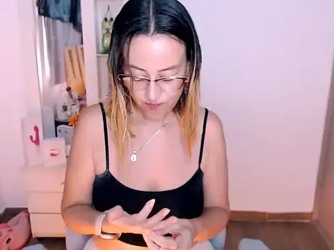 BOREAL MOON online show from 30, 6, 2026