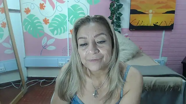 Snapshot of ZAMANTHA chatting on 11, 7, 2026 ZAMANTHA online show from 11, 7, 2026