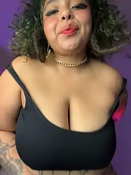 PrincessLauren420 online show from 28, 4, 2026