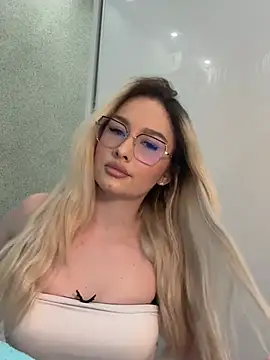 mollyxxx online show from 9, 5, 2026