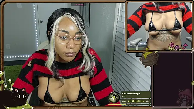 Snapshot of Cheybaaee chatting on 8, 10, 2025 Cheybaaee online show from 8, 10, 2025