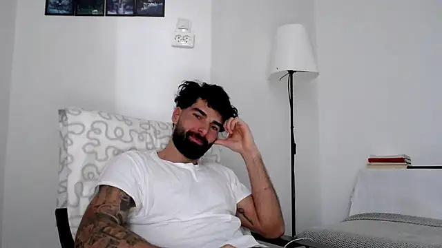 Verycutex online show from 27, 2, 2026