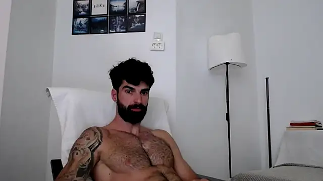 Snapshot of Verycutex chatting on 16, 7, 2026 Verycutex online show from 16, 7, 2026