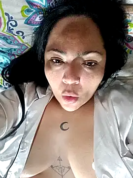 Snapshot of NIKOLE1301 chatting on 2, 1, 2025 NIKOLE1301 online show from 2, 1, 2025