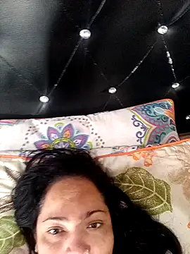 Snapshot of NIKOLE1301 chatting on 6, 1, 2025 NIKOLE1301 online show from 6, 1, 2025