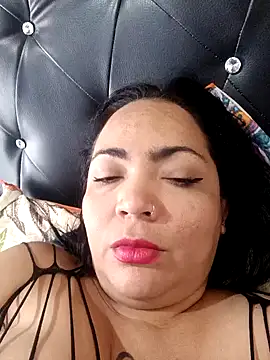 Snapshot of NIKOLE1301 chatting on 11, 1, 2025 NIKOLE1301 online show from 11, 1, 2025