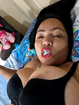 Snapshot of NIKOLE1301 chatting on 30, 9, 2025 NIKOLE1301 online show from 30, 9, 2025