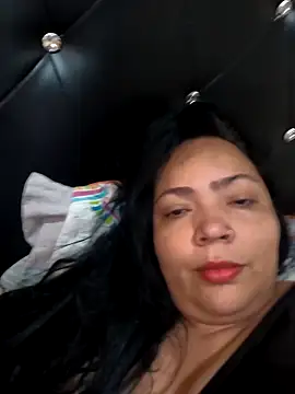 NIKOLE1301 online show from 7, 5, 2026