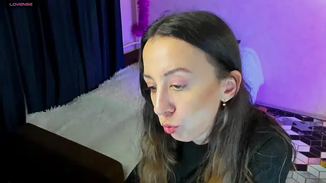 CurlySteph online show from 19, 12, 2024