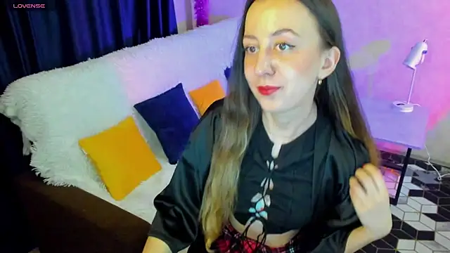 CurlySteph online show from 18, 3, 2025