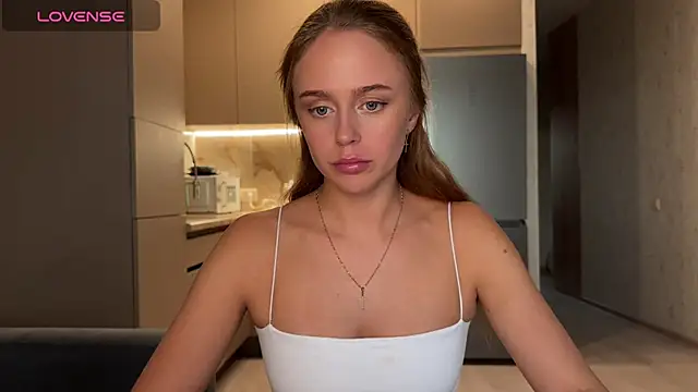 Megan Nilson online show from 26, 6, 2026