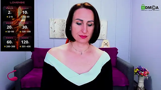 Snapshot of Nia_Smithh chatting on 6, 3, 2025 Nia Smithh online show from 6, 3, 2025