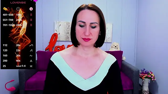 Snapshot of Nia_Smithh chatting on 22, 3, 2025 Nia Smithh online show from 22, 3, 2025