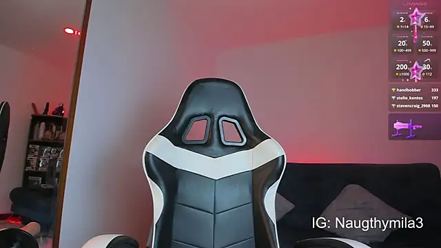 Snapshot of Sky_dominika_ chatting on 10, 3, 2025 Sky dominika online show from 10, 3, 2025